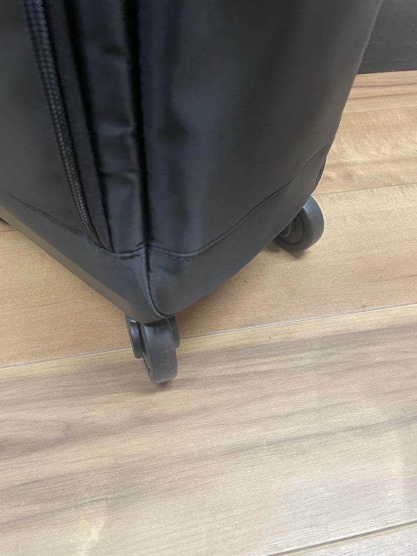 ◆未使用品◆ スワニー D-630 ポルド イス付 L21 ブラック×ブラック色