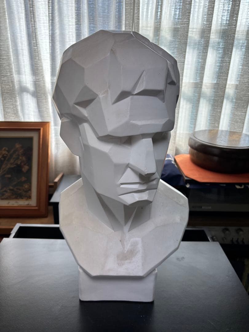 石膏像　アグリッパ胸像（面取り）