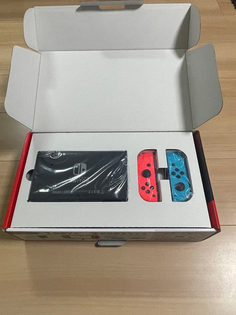 Nintendo Switch 本体 任天堂