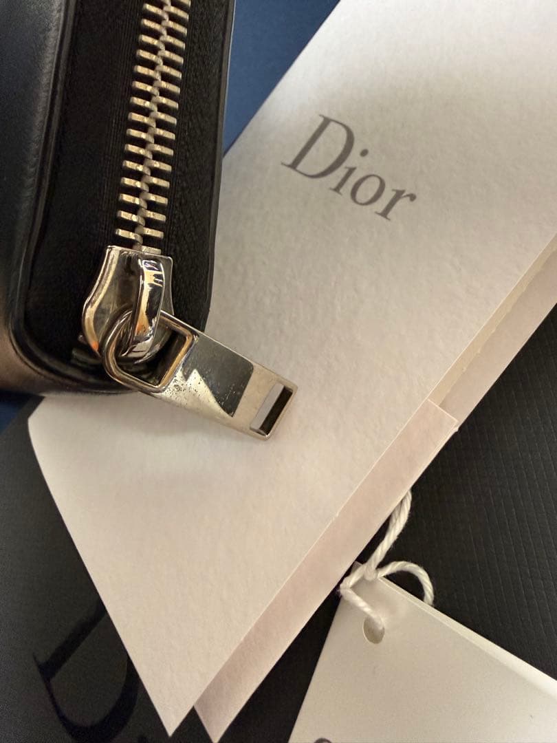 限定レア Dior 長財布 KAWSコラボ ビーレザー ロングジップ 黒【美品】