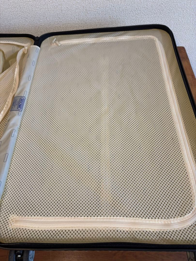 美品　RIMOWA 65L リモワ サルサエアー 4輪　ライムグリーン　超軽量