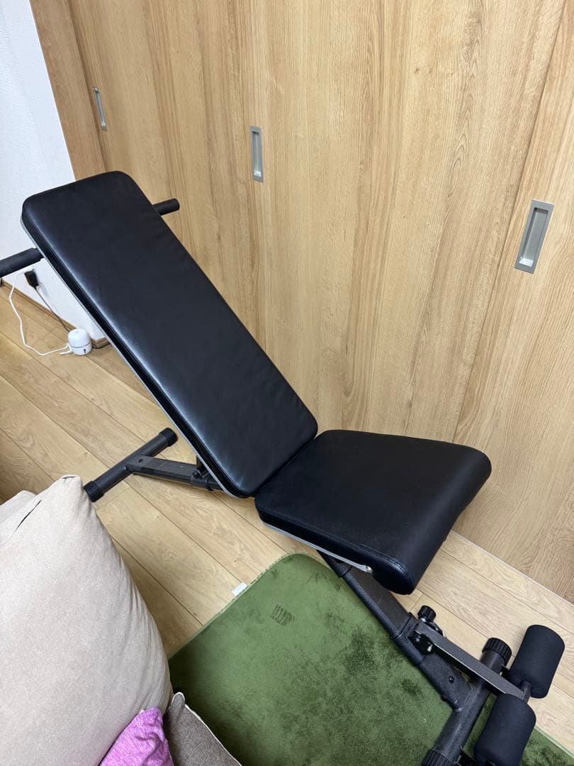 トレーニングベンチ 調整可能