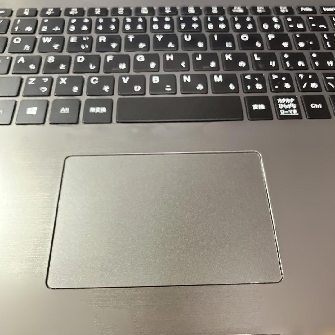 美品　NEC LAVIE NS300/K 第7世代i3