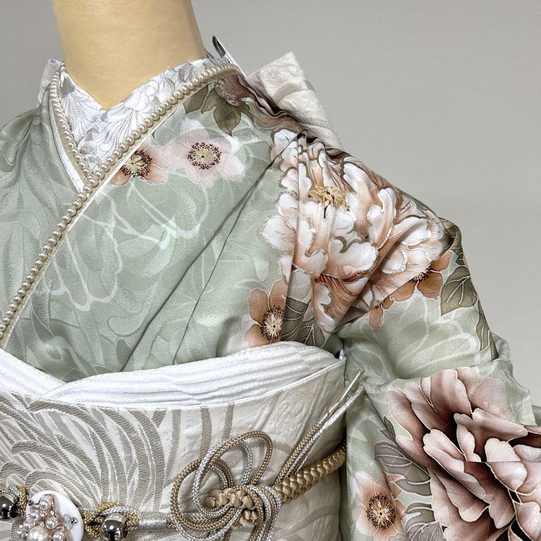 上品なくすみグリーンの牡丹と菊の振袖フルセット