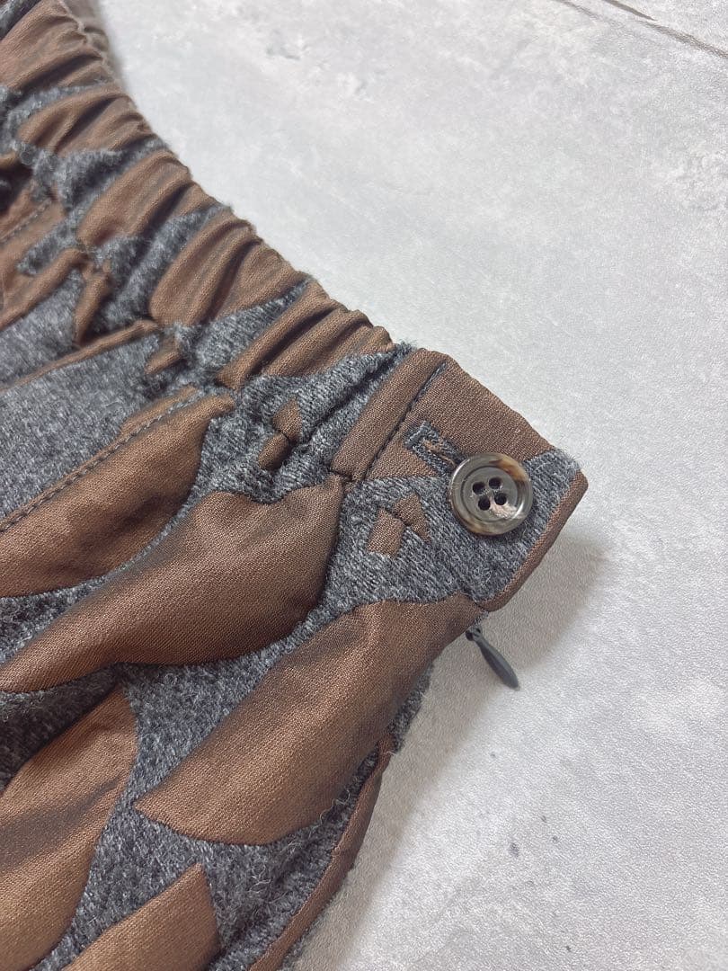 美品【le-fluy】3D形状記憶 バルーン　スカート　リーフ　パッチワーク