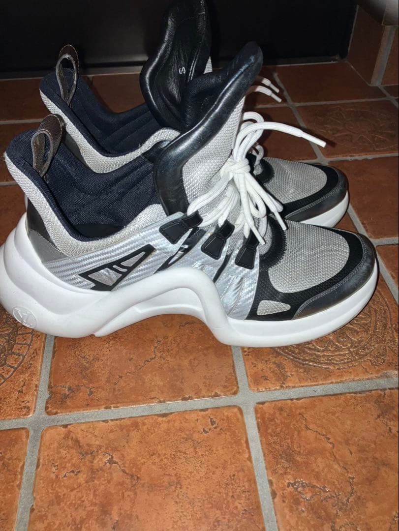 ルイヴィトン LOUIS VUITTON アークライトスニーカー サイズ42