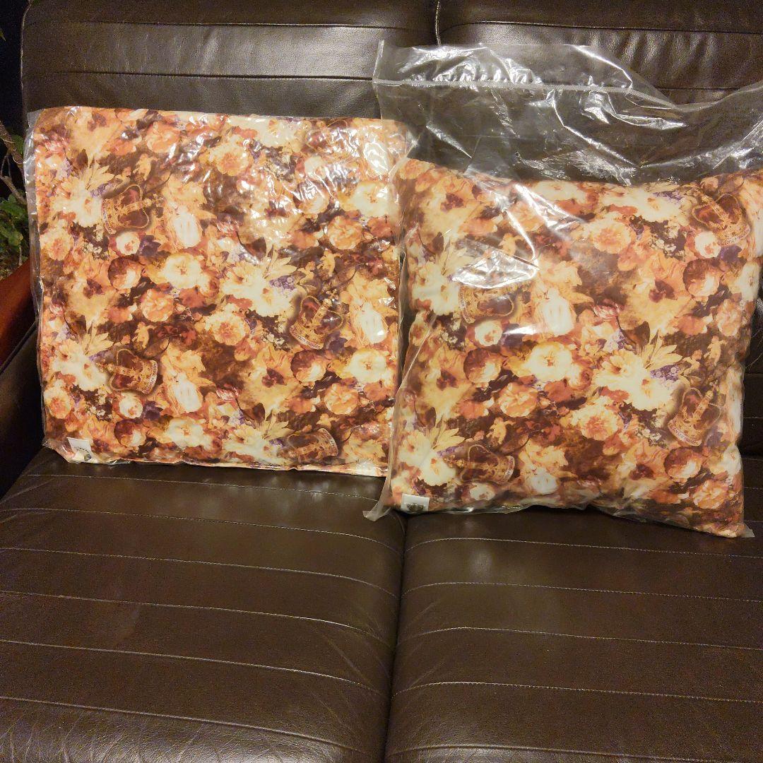 ヴィクトリアンメイデン　クッション　2個セット