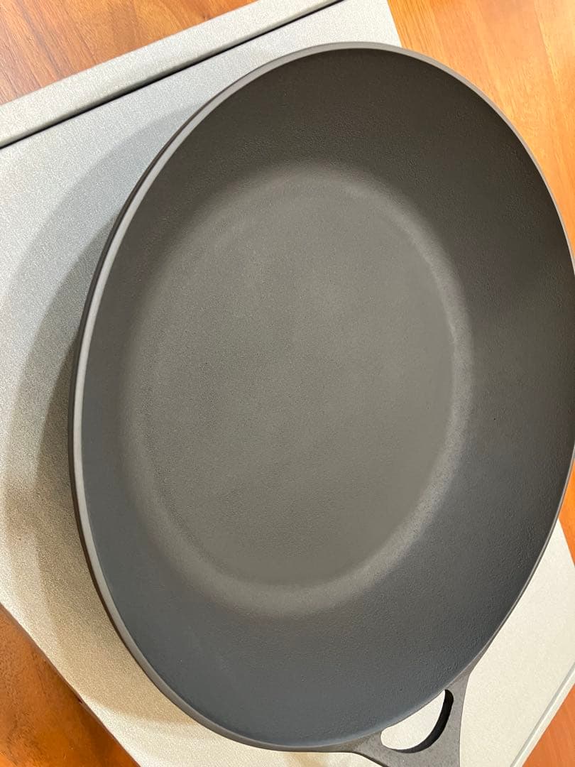 ダクタイルパン 26cm 新品未使用　箱付き