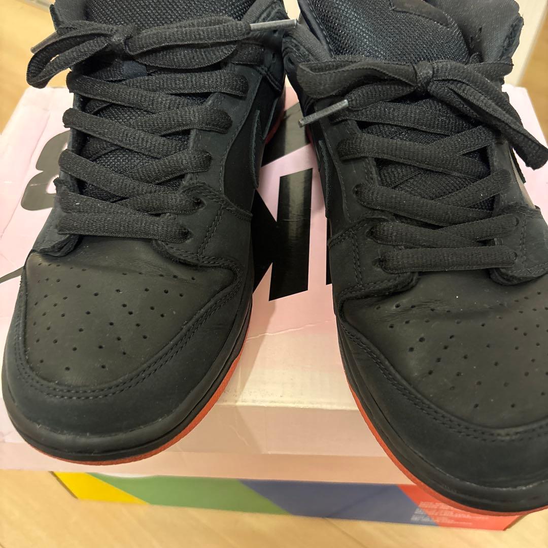 Nike SB DUNK ブラックピジョン