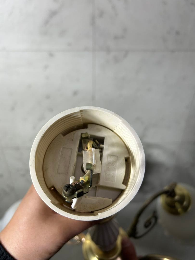 アンティーク・レトロ調のシャンデリア（天井照明）