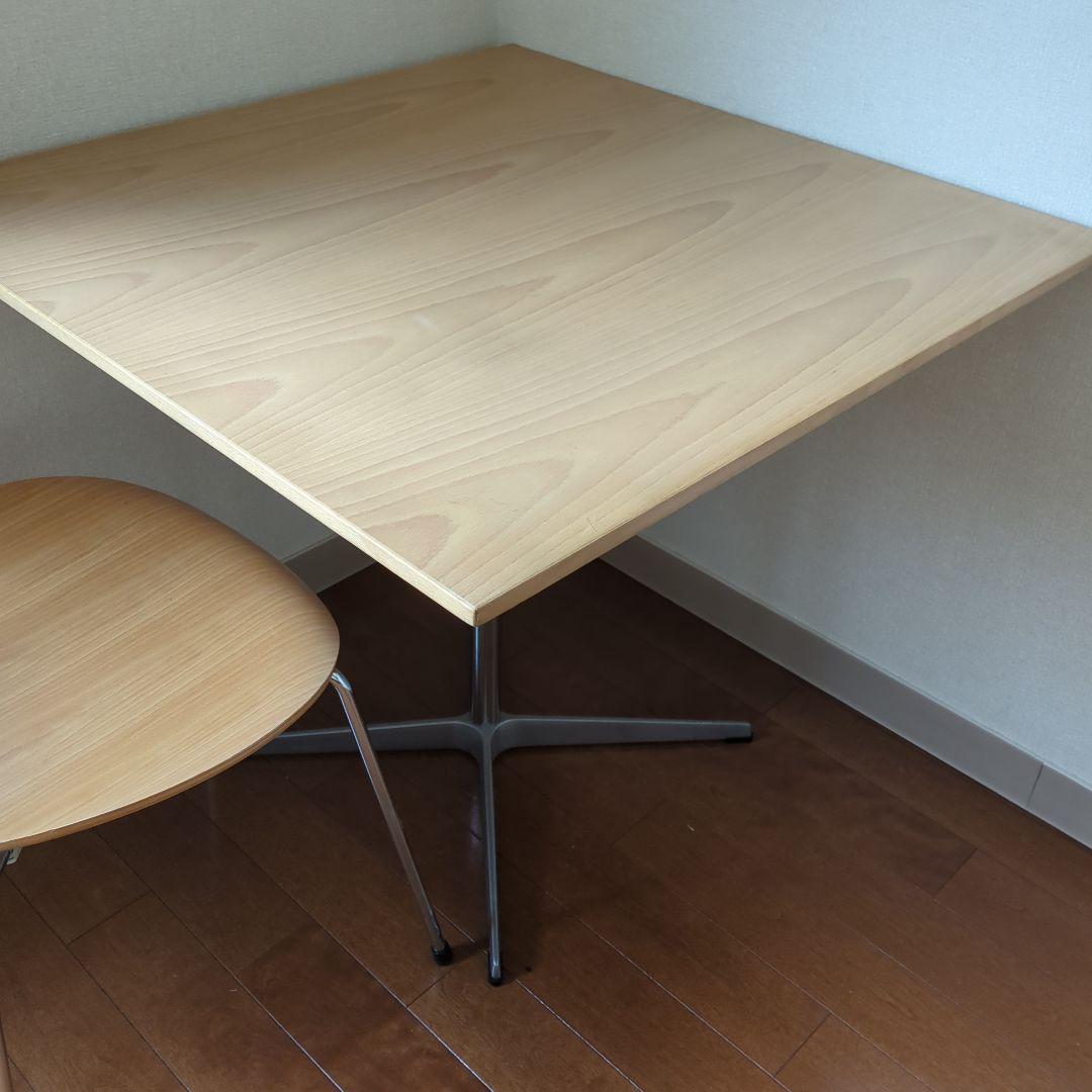 フリッツハンセン Fritz Hansen正規品テーブル　セブンチェアに合う