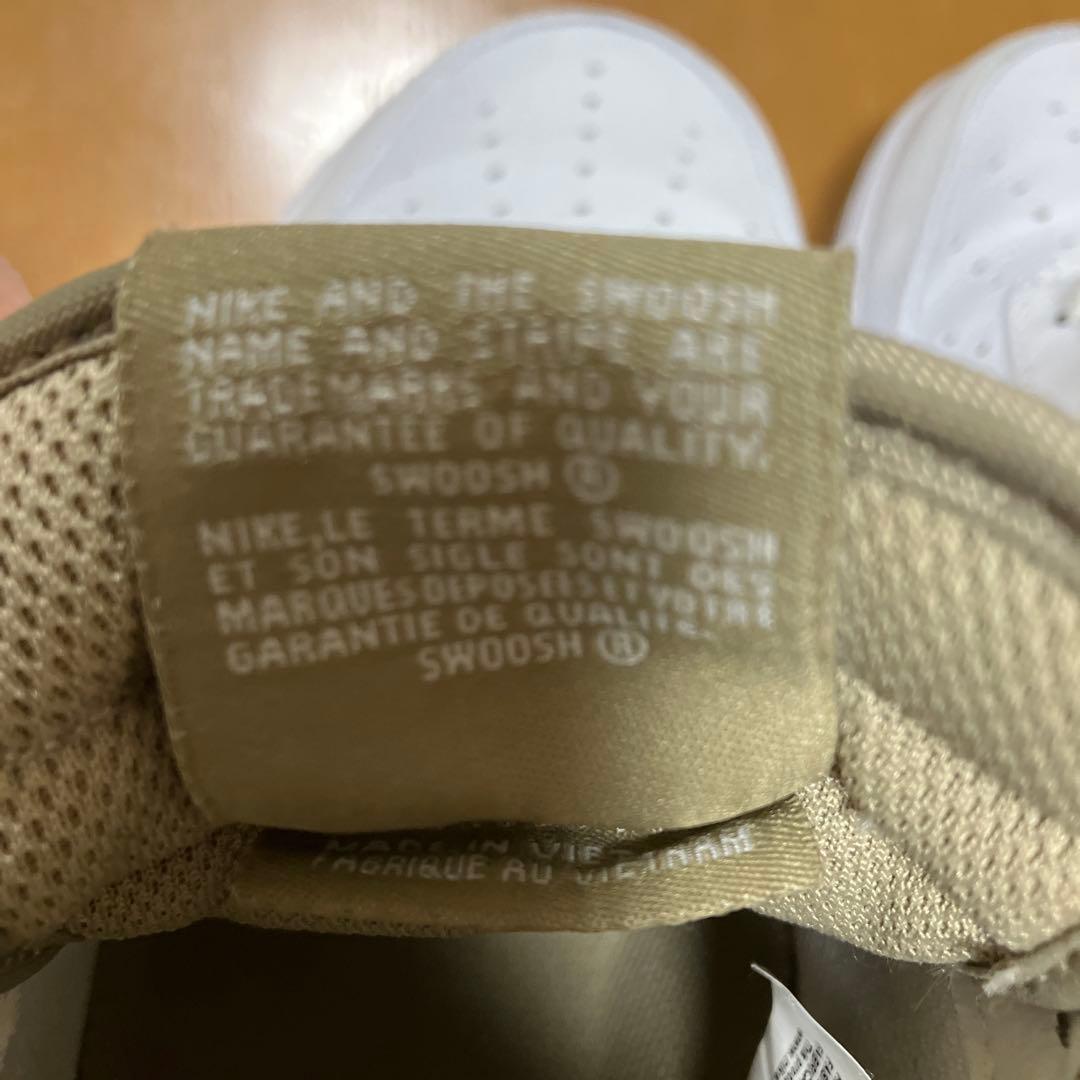 Nike Air Force 1 ホワイト/カーキ　箱付き