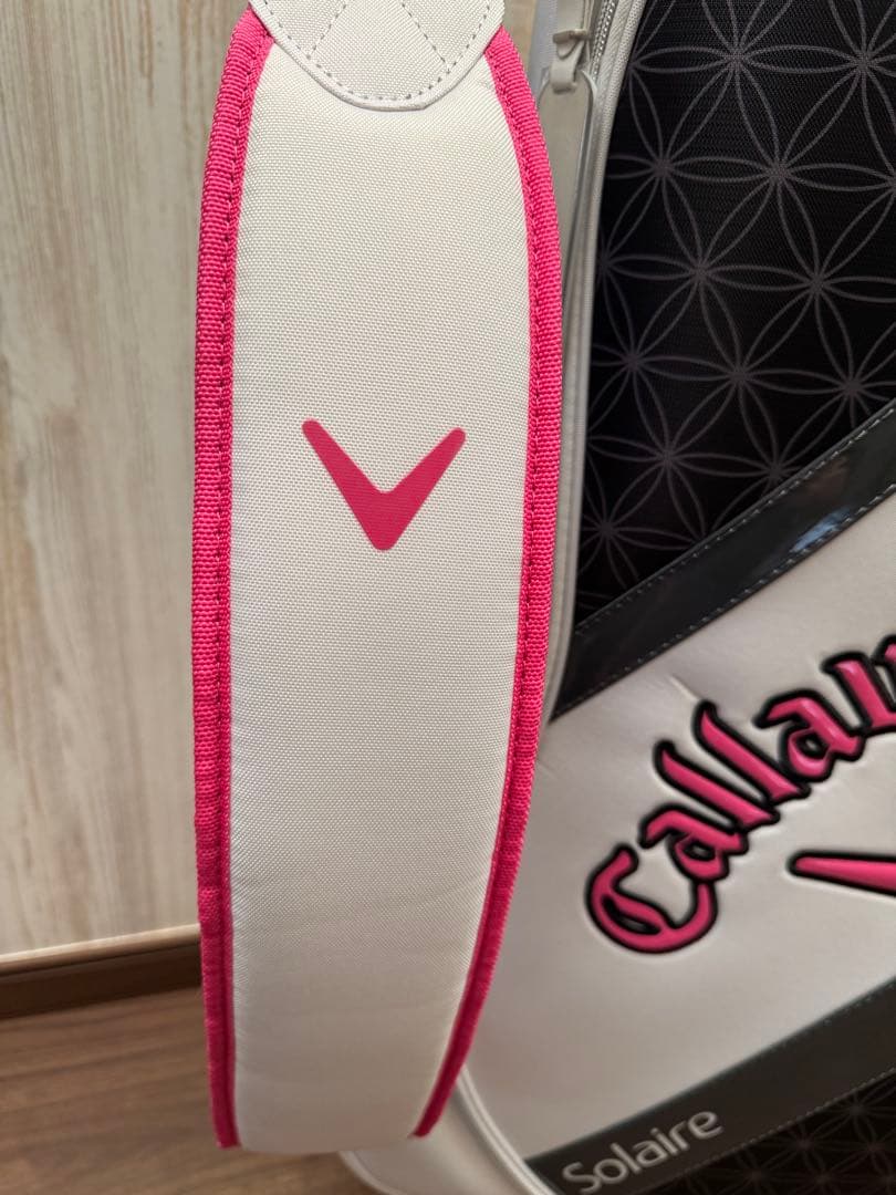 新品未使用Callaway キャディバッグ ネームプレート付きホワイトブラック