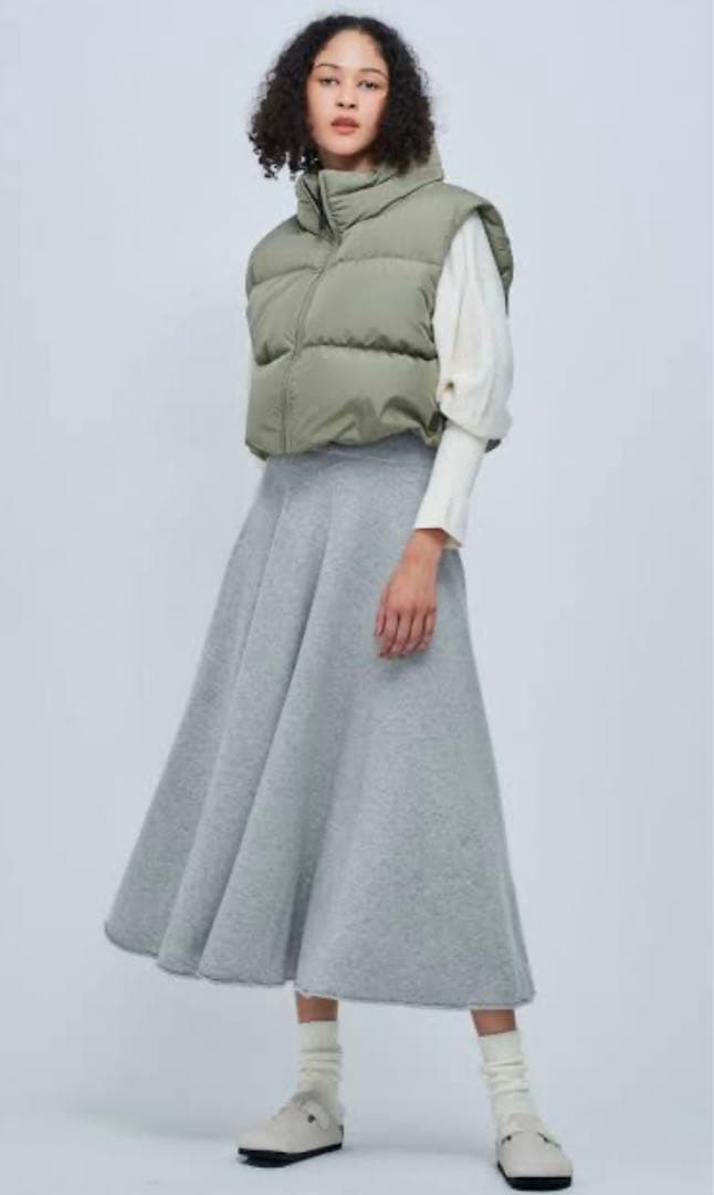 Bacon ブラック　クロップドダウンベスト