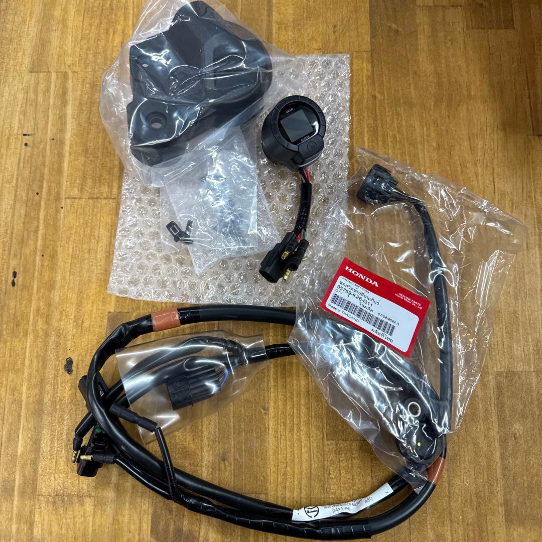 HONDA モンキー125 クロック&ギアポジションメーター、アタッチメント付き