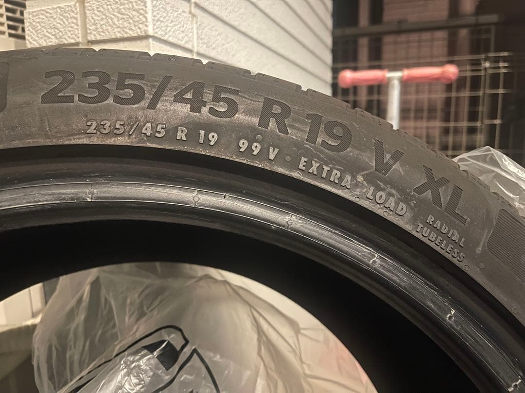 CONTINENTAL EcoContact 6 Q 235/45 R19 4本