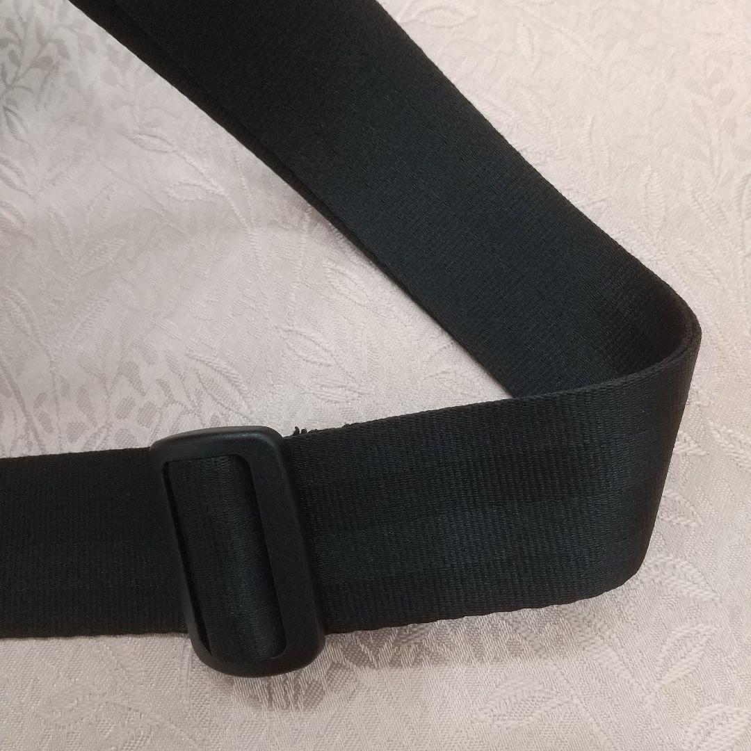 週末限定価格、ファミリア × NEW ERA コラボ ショルダーバッグ