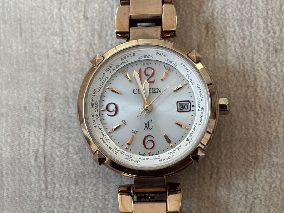 シチズン　クロスシーXC 電波ソーラー