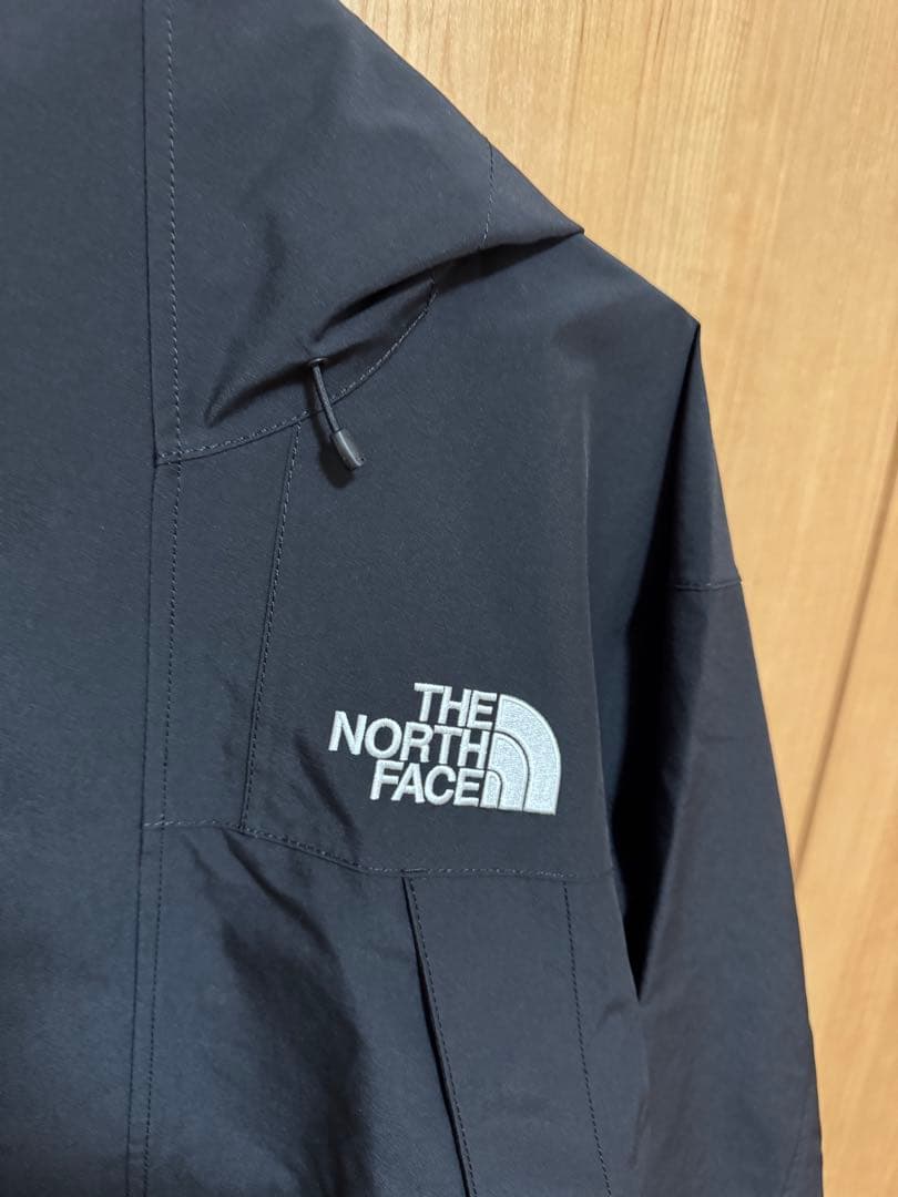 【新品未使用】25年モデル ノースフェイス マウンテンジャケット NP62510