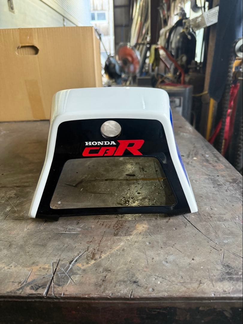 CBR400F純正テールカウル