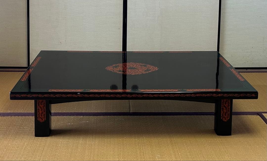 漆塗り　高級座卓　150cm. 90cm