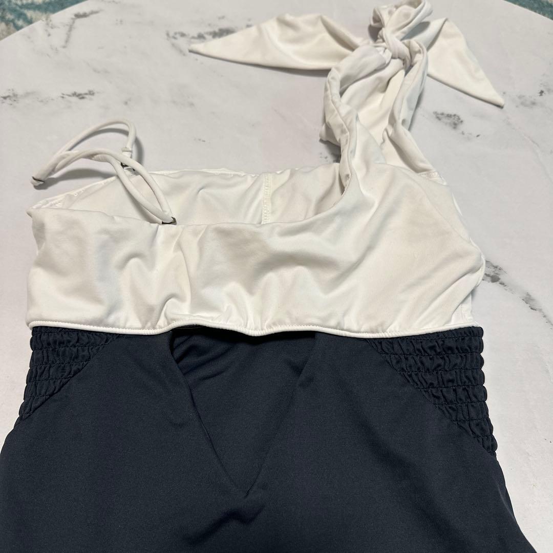 アリシアスタンワンピース水着