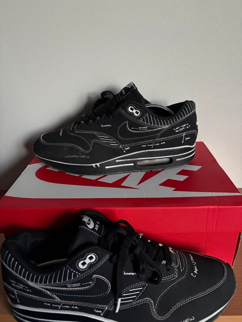 靴 NIKE AIR MAX 1 SKETCH TO SHELF