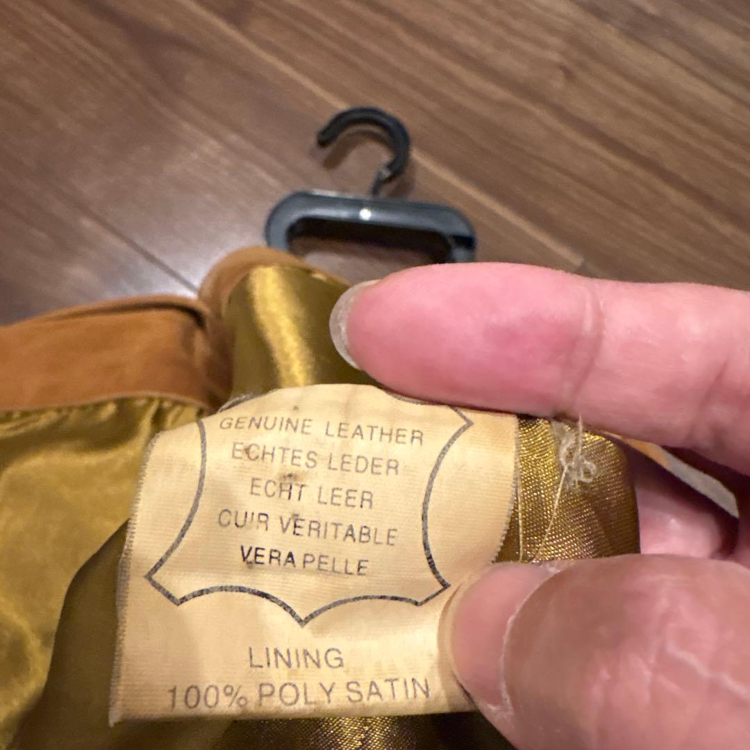 s*i様 ユーロスエードジャケット　Comoliに似てます