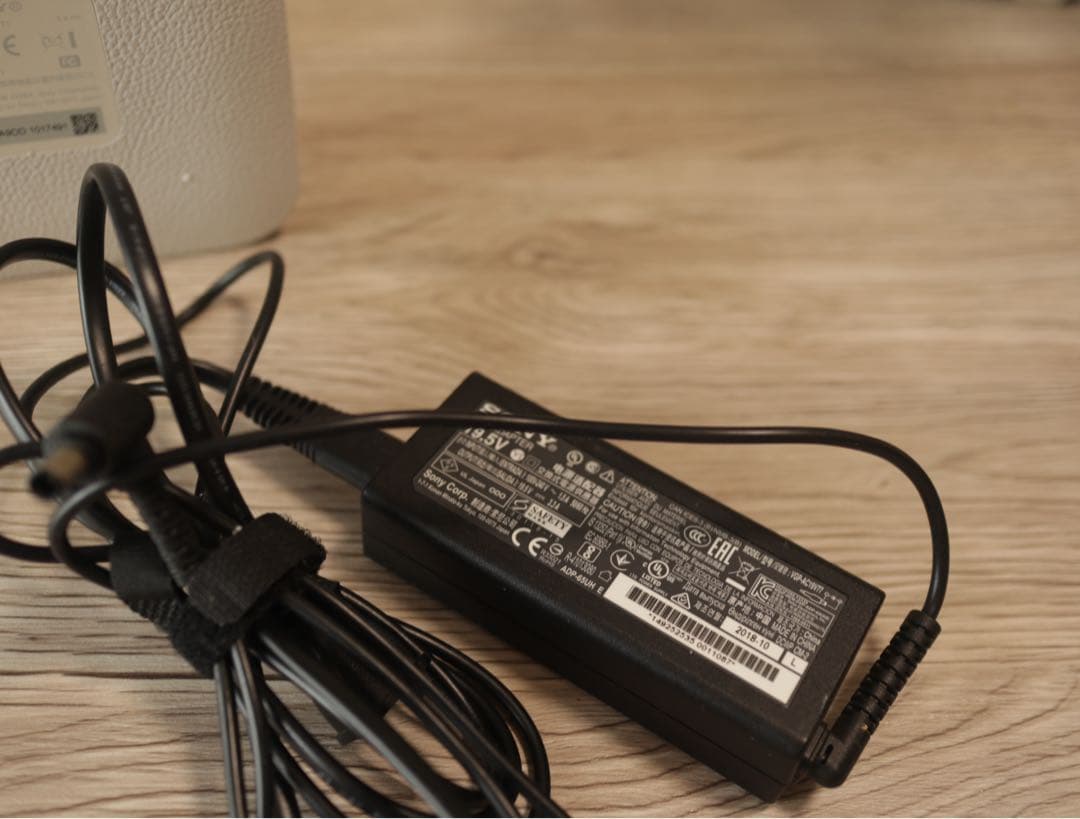 SONY LSPX-P1 ポータブル 超短焦点 プロジェクター