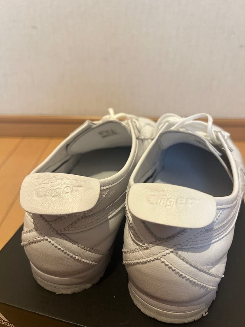 Onitsuka Tiger　MEXICO 66 SD