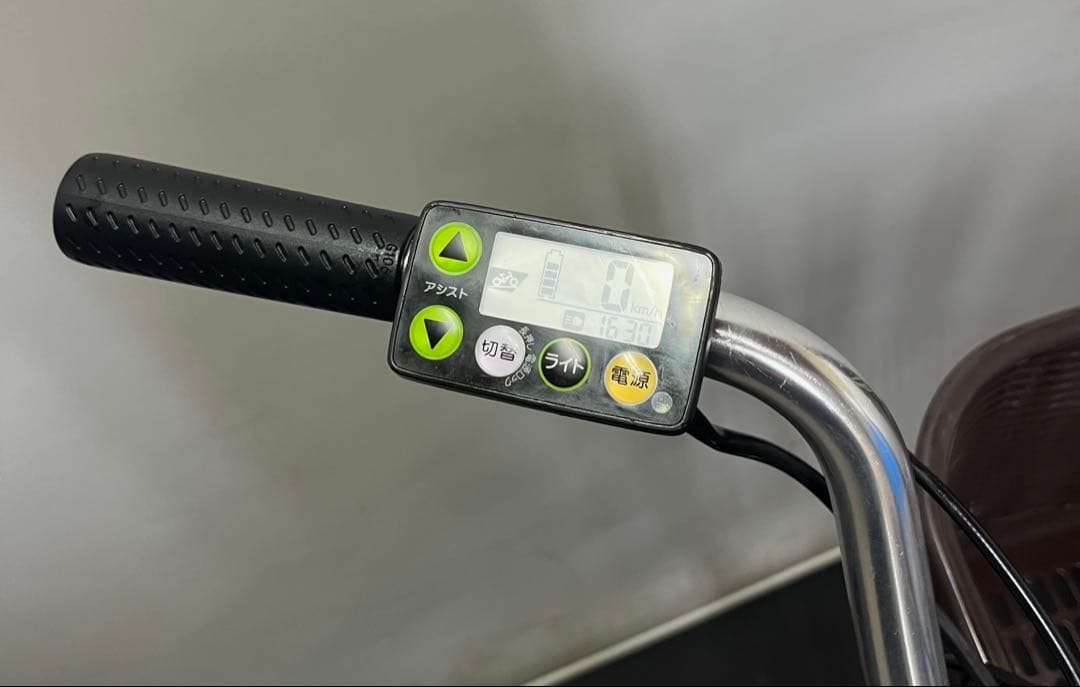 1年保証 送料無料　新型　ヤマハ　パスチア　26インチ　茶色　電動アシスト自転車