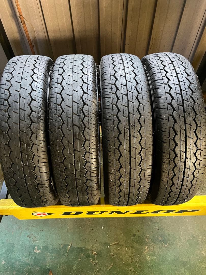 145R12 6PR タイヤ 4本セット　ダンロップ