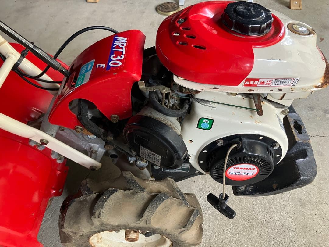 MRT30 ガソリンエンジン 耕作機