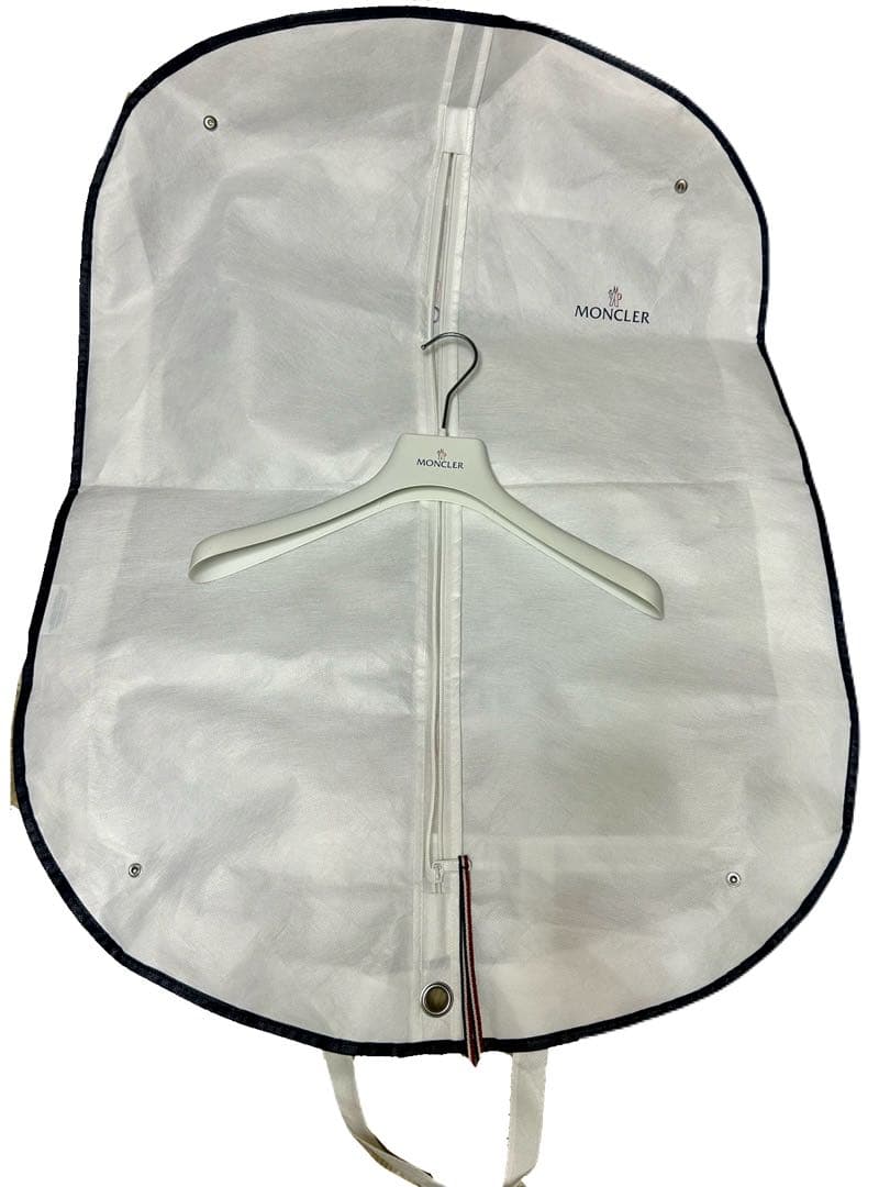 【MONCLER】モンクレール ダウン　カバーハンガー付き