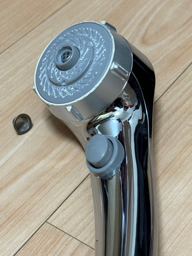 TOTO シャワーヘッド　ワンダービート【マッサージシャワー】　手元スイッチ付き