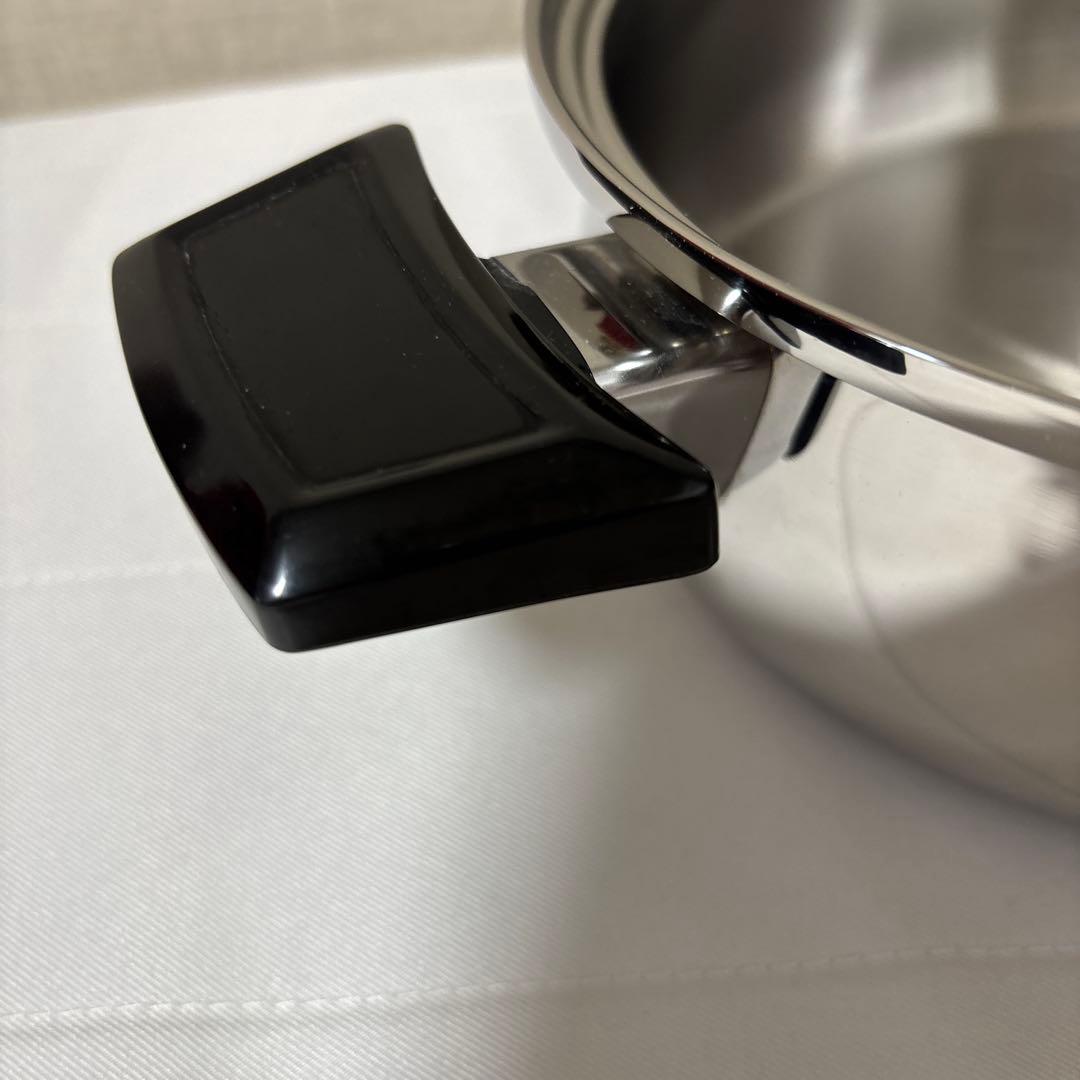 ロイヤルクィーン2コート蓋付き（美品）と小フライパン　２個