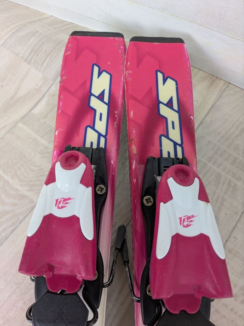 ジュニアスキー　KAZAMA スキー板 ✕ 靴 ✕　ストック　３点セット ピンク