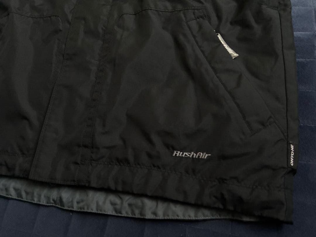 ONYONE（オンヨネ）RushAir スキー・スノーボードウェア ブラック L