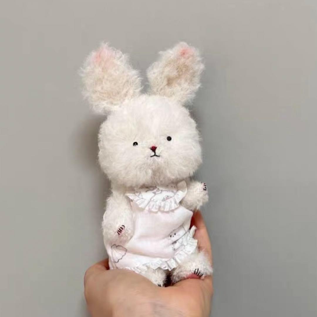 お饅頭顔のうさぎちゃん アーティストベア 海外作家様 テディバニー ハンドメイド