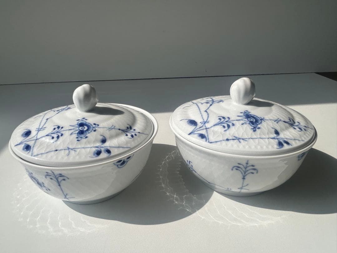 ロイヤルコペンハーゲン ブルーパルメッテ ボウル 174 / フタ 173 ペア