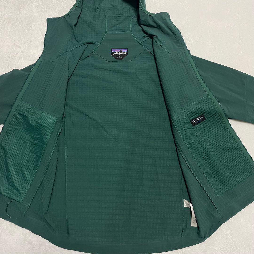 Patagonia R1 テックフェイス・フィッツロイ・トラウト・フーディ