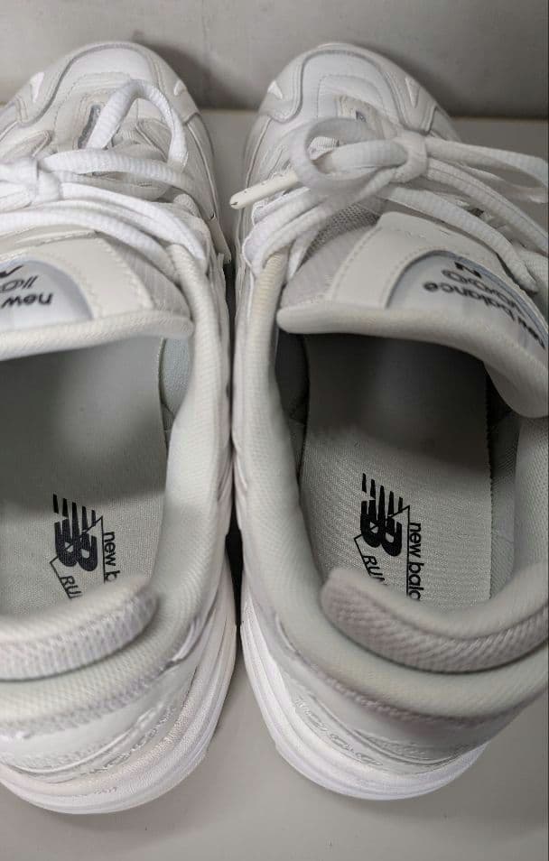 r*k様 【美品】New Balance atmos限定 M1000BWスニーカ