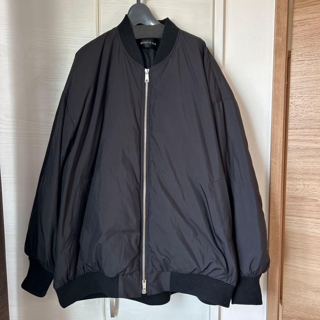 ミズイロインド　ダウンブルゾン