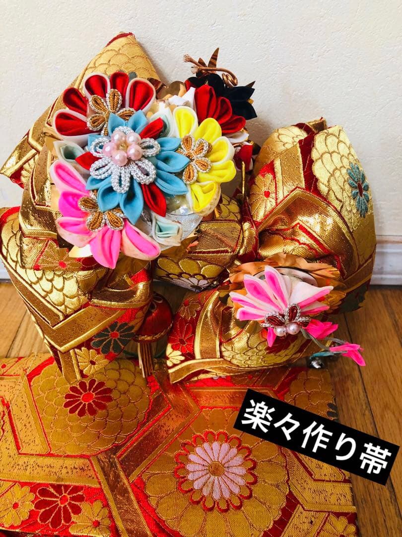 七五三 七歳‼️正絹絞り豪華絢爛‼️手毬花々金彩煌びやか際立つ銘品‼️作り帯楽々人気