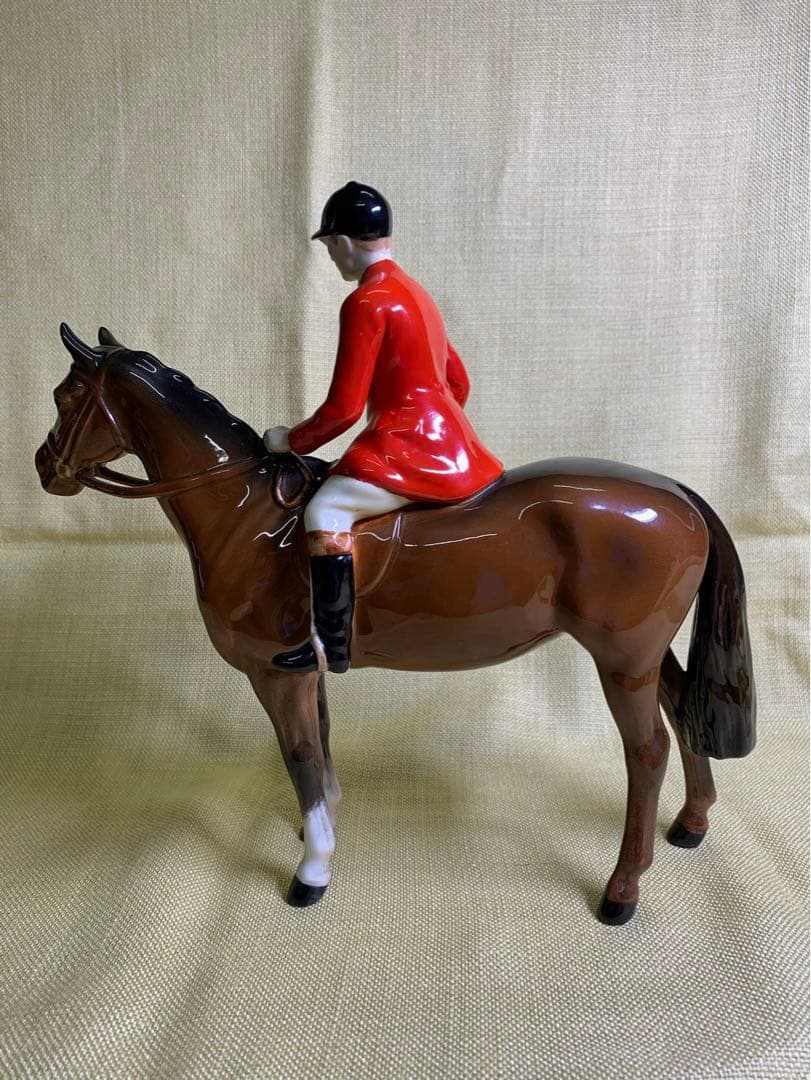 L*M様 beswick ベスウィック 英国 ハンドペイント フィギュリン 馬と