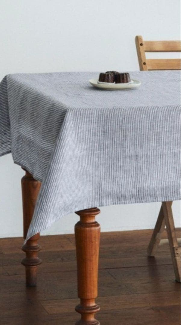 フォグリネンワーク　テーブルクロス