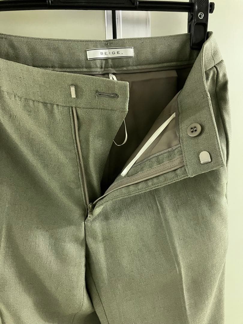 〓BEIGE,〓 khaki ノーカラー ボタンレス セットアップ スーツ