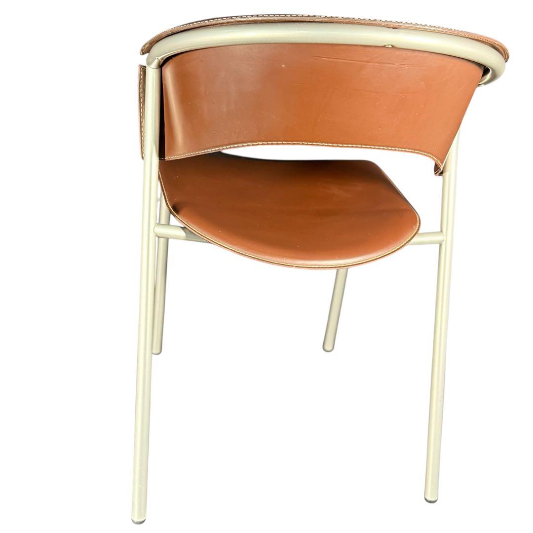 HR647 カリガリス　CICLADI 本革ダイニングチェア　レザーチェア