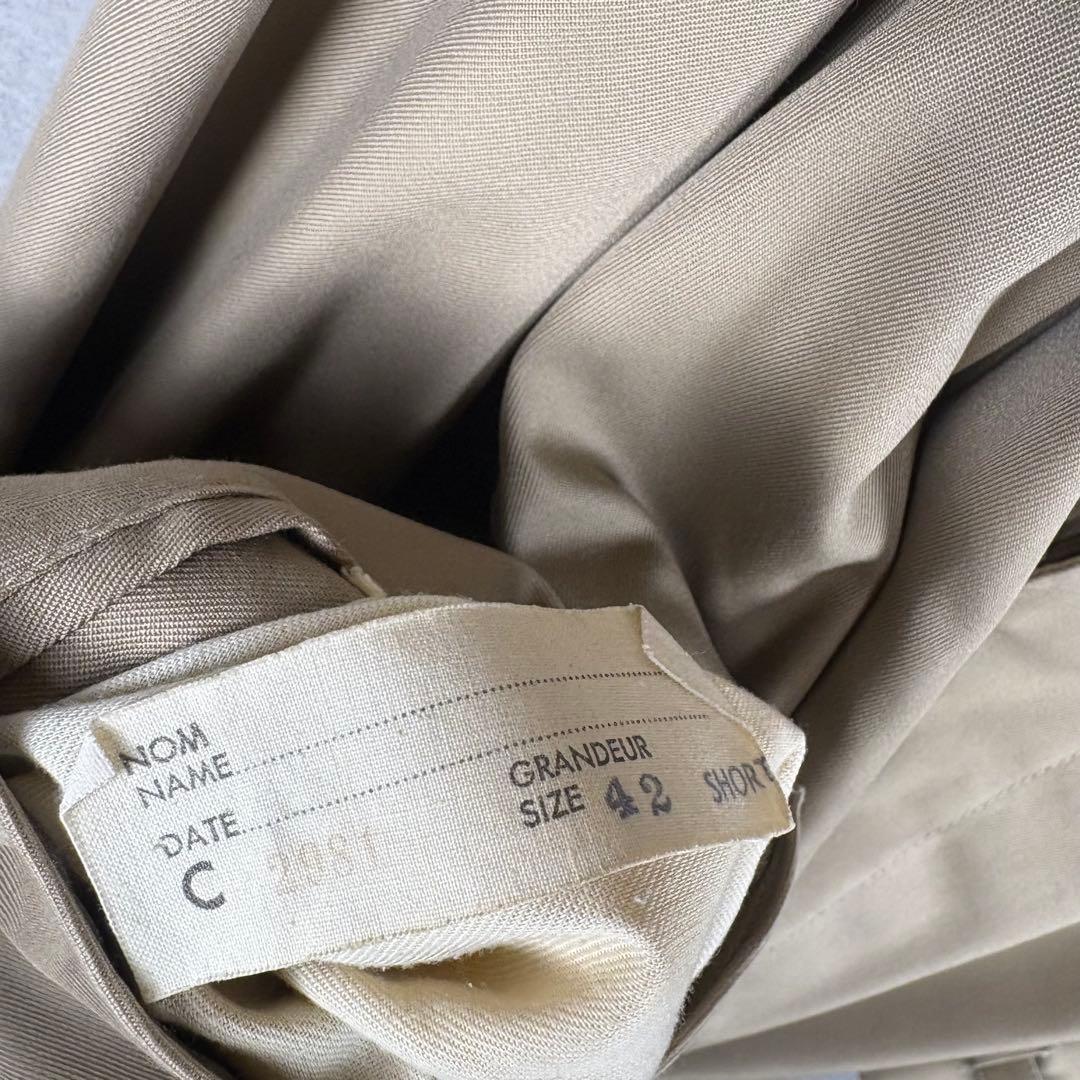 アクアスキュータム　シングル　ベルテッド　トレンチコート　ベージュ