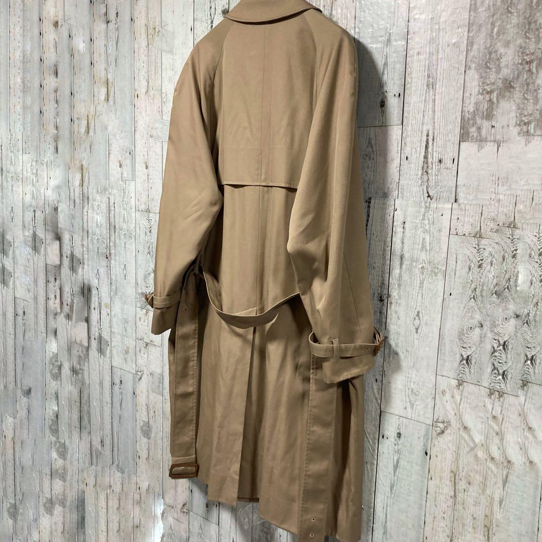 アクアスキュータム　シングル　ベルテッド　トレンチコート　ベージュ